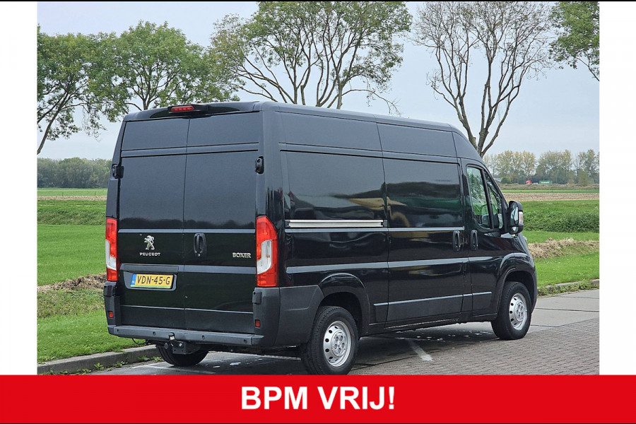 Peugeot Boxer 330 2.2 BlueHDi 120 L2H2 Premium Navi Airco NAP Trekhaak 120Pk Euro6!