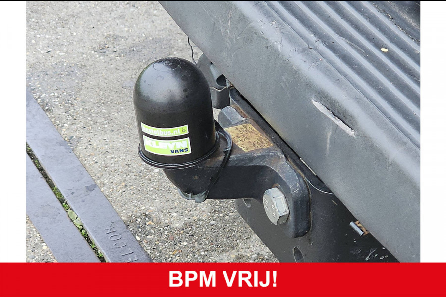 Peugeot Boxer 330 2.2 BlueHDi 120 L2H2 Premium Navi Airco NAP Trekhaak 120Pk Euro6!