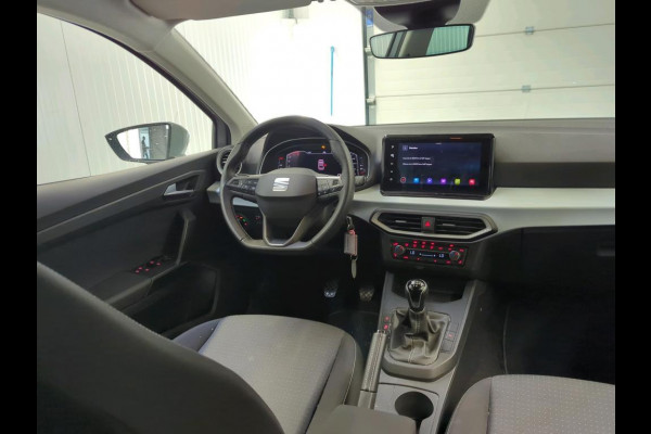 Seat Ibiza 1.0 EcoTSI Style Business Connect Navigatie Apple Carplay/Android Auto Parkeersensoren Cruise Control Stoelverwarming Virtual Cockpit Lichtmetalen velgen Climate Control