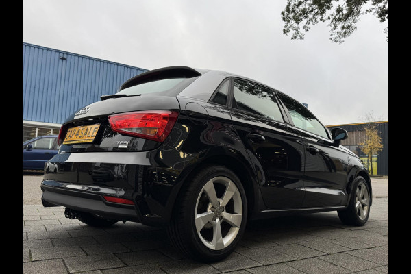Audi A1 Sportback 1.0 TFSI Sport - Airco I Sport interieur & velgen I PDC I Veiligheid pakket I Dealer onderhouden