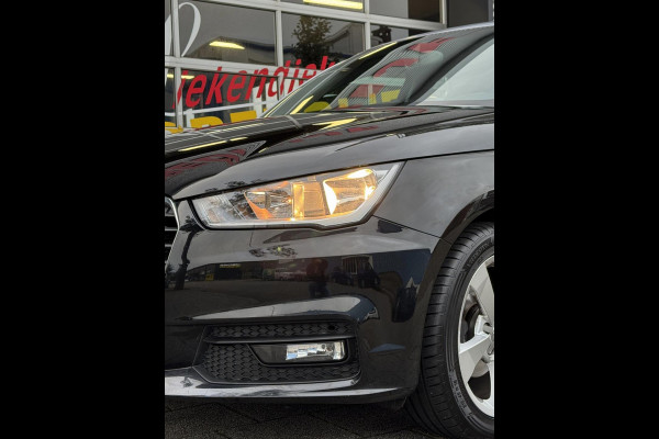 Audi A1 Sportback 1.0 TFSI Sport - Airco I Sport interieur & velgen I PDC I Veiligheid pakket I Dealer onderhouden