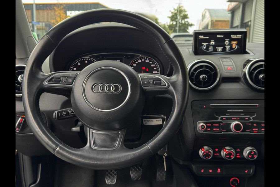 Audi A1 Sportback 1.0 TFSI Sport - Airco I Sport interieur & velgen I PDC I Veiligheid pakket I Dealer onderhouden