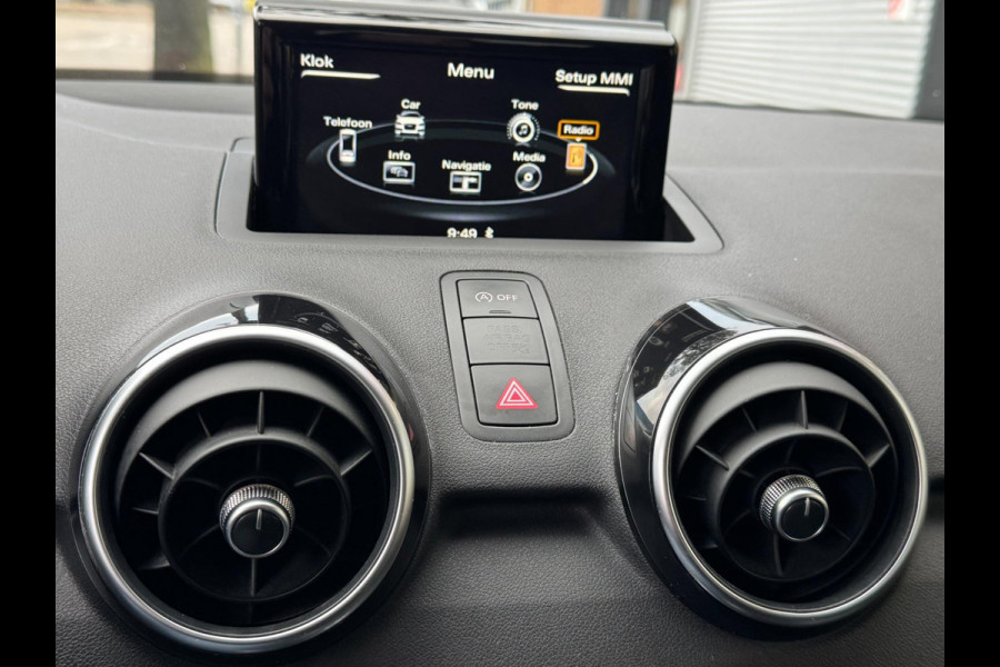 Audi A1 Sportback 1.0 TFSI Sport - Airco I Sport interieur & velgen I PDC I Veiligheid pakket I Dealer onderhouden