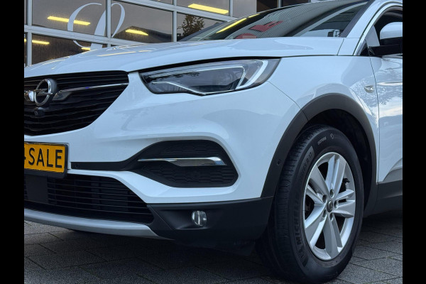 Opel Grandland X 1.2 Turbo Business Elegance - Navigatie I Airco I Sport velgen I Achteruitrij camera I PDC I Dealer onderhouden Opel Grandland X 1.2 Turbo Business Elegance - Navigatie I Airco I Sport velgen I Achteruitrij camera I PDC I Dealer onderhouden