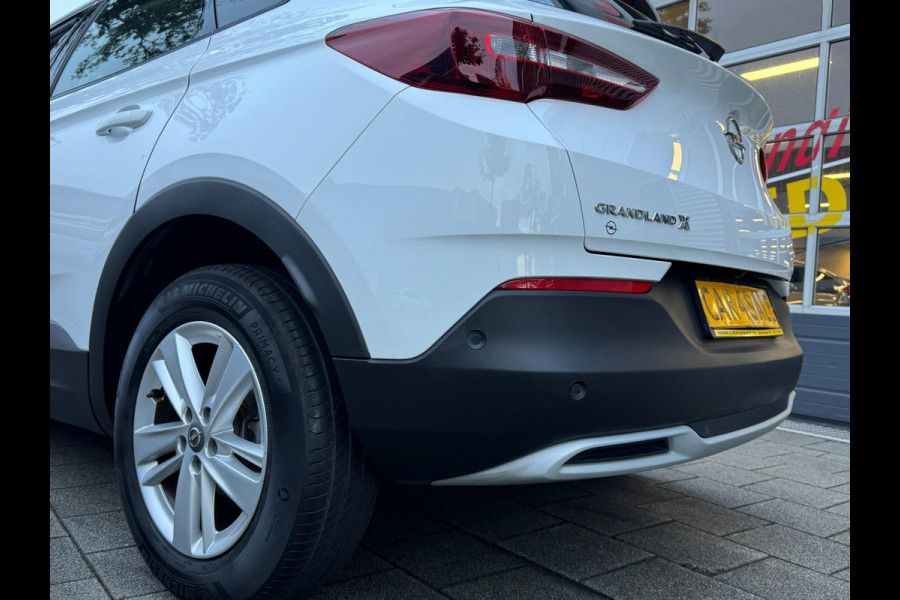 Opel Grandland X 1.2 Turbo Business Elegance - Navigatie I Airco I Sport velgen I Achteruitrij camera I PDC I Dealer onderhouden Opel Grandland X 1.2 Turbo Business Elegance - Navigatie I Airco I Sport velgen I Achteruitrij camera I PDC I Dealer onderhouden