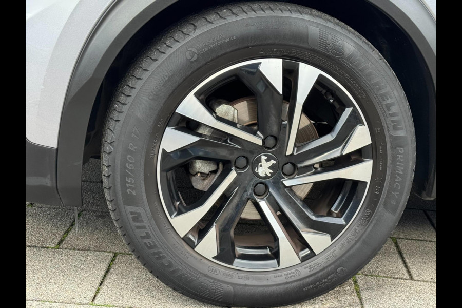 Peugeot 2008 1.2 PureTech Allure 131PK - Navigatie I LED/PDC I Achteruitrij camera I Airco I Sport velgen I Dealer onderhouden