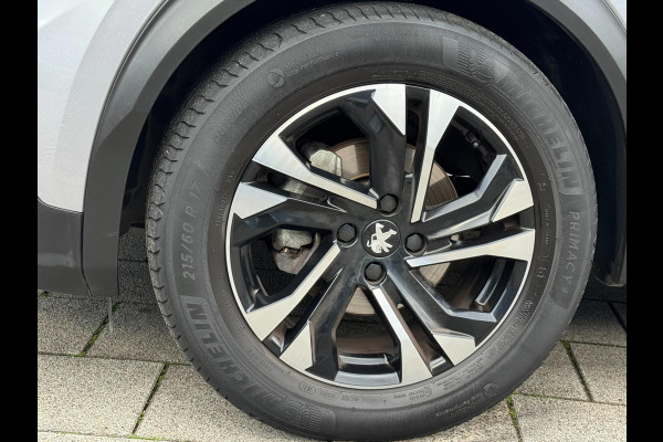 Peugeot 2008 1.2 PureTech Allure 131PK - Navigatie I LED/PDC I Achteruitrij camera I Airco I Sport velgen I Dealer onderhouden