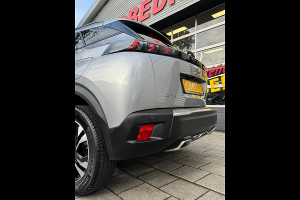 Peugeot 2008 1.2 PureTech Allure 131PK - Navigatie I LED/PDC I Achteruitrij camera I Airco I Sport velgen I Dealer onderhouden