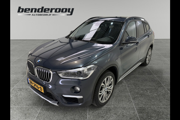BMW X1 sDrive18i 136pk High Executive Automaat BMW X1 sDrive18i 136pk High Executive Automaat