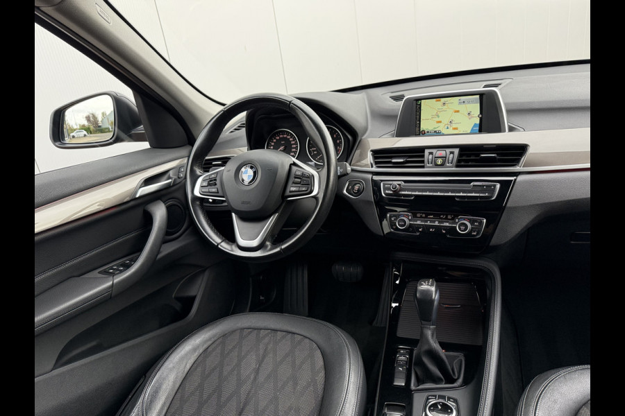 BMW X1 sDrive18i 136pk High Executive Automaat BMW X1 sDrive18i 136pk High Executive Automaat