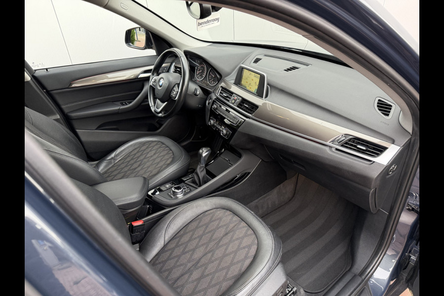 BMW X1 sDrive18i 136pk High Executive Automaat BMW X1 sDrive18i 136pk High Executive Automaat
