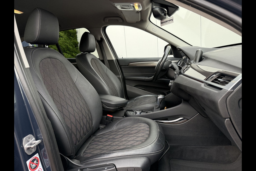 BMW X1 sDrive18i 136pk High Executive Automaat BMW X1 sDrive18i 136pk High Executive Automaat