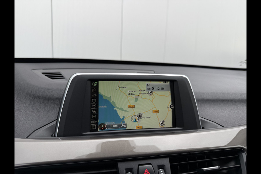 BMW X1 sDrive18i 136pk High Executive Automaat BMW X1 sDrive18i 136pk High Executive Automaat