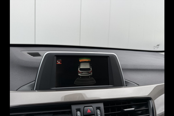 BMW X1 sDrive18i 136pk High Executive Automaat BMW X1 sDrive18i 136pk High Executive Automaat