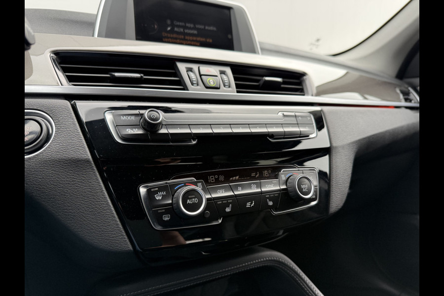 BMW X1 sDrive18i 136pk High Executive Automaat BMW X1 sDrive18i 136pk High Executive Automaat