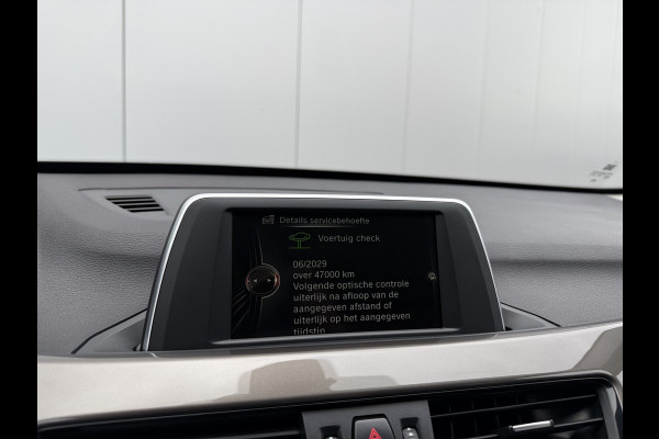 BMW X1 sDrive18i 136pk High Executive Automaat BMW X1 sDrive18i 136pk High Executive Automaat