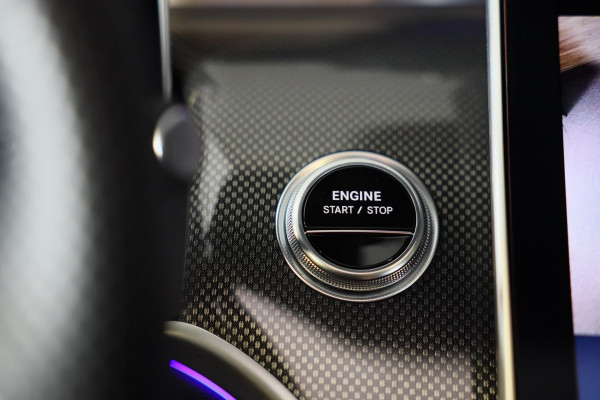 Mercedes-Benz GLC 300e 4MATIC AMG 63 Look / Memory / Burmester / Head Up / Open Pano / 360 Camera / Acc / Trekhaak / 21 Inc Mercedes-Benz GLC 300e 4MATIC AMG 63 Look / Memory / Burmester / Head Up / Open Pano / 360 Camera / Acc / Trekhaak / 21 Inc