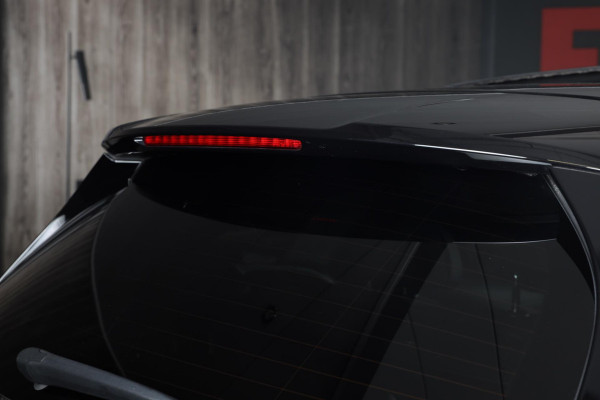 Mercedes-Benz GLC 300e 4MATIC AMG 63 Look / Memory / Burmester / Head Up / Open Pano / 360 Camera / Acc / Trekhaak / 21 Inc Mercedes-Benz GLC 300e 4MATIC AMG 63 Look / Memory / Burmester / Head Up / Open Pano / 360 Camera / Acc / Trekhaak / 21 Inc