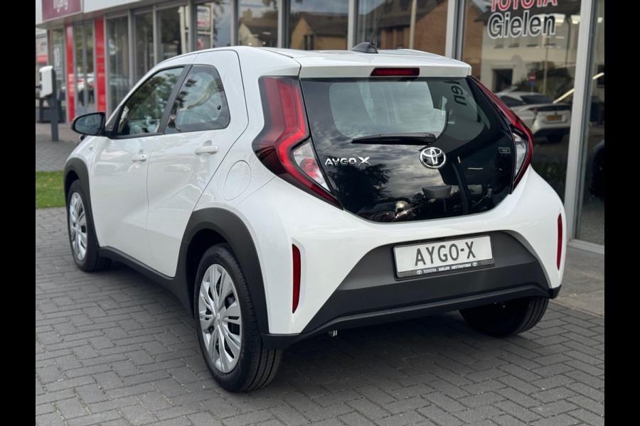 Toyota Aygo X 1.0 VVT-i Play | Automaat, Apple carplay/Android auto, Adaptieve cruise control