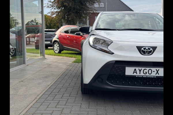 Toyota Aygo X 1.0 VVT-i Play | Automaat, Apple carplay/Android auto, Adaptieve cruise control