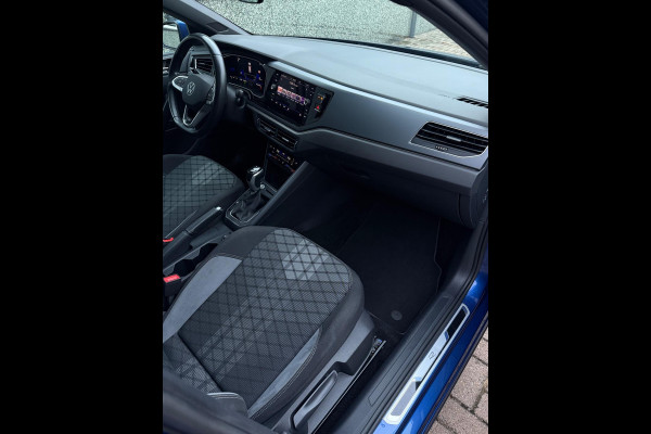 Volkswagen Polo 1.0 TSI 2x R-Line Panorama Camera CarPlay Volkswagen Polo 1.0 TSI 2x R-Line Panorama Camera CarPlay