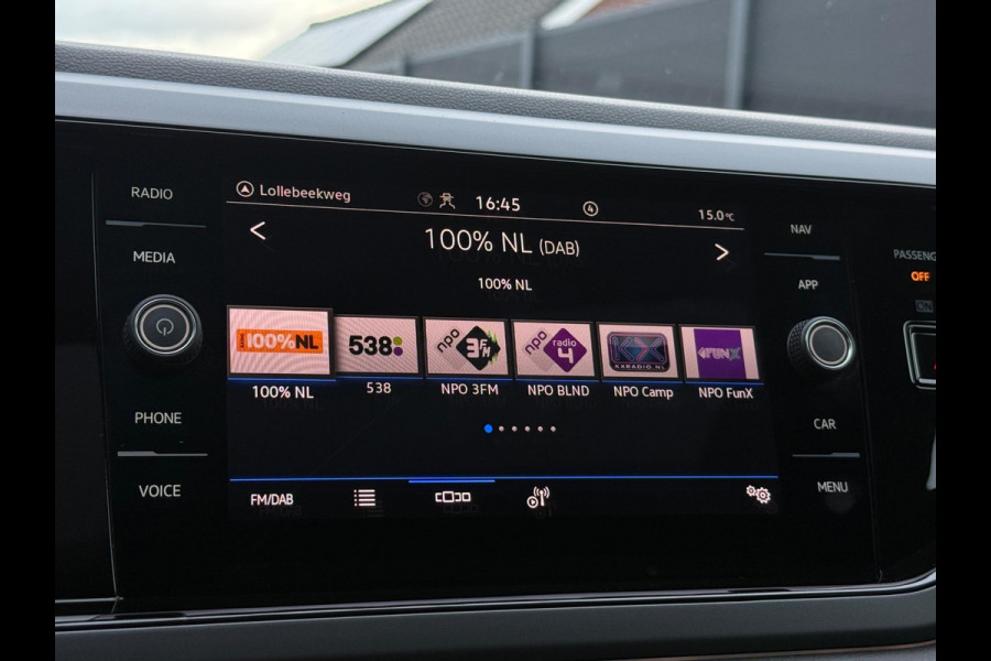 Volkswagen Polo 1.0 TSI 2x R-Line Panorama Camera CarPlay Volkswagen Polo 1.0 TSI 2x R-Line Panorama Camera CarPlay