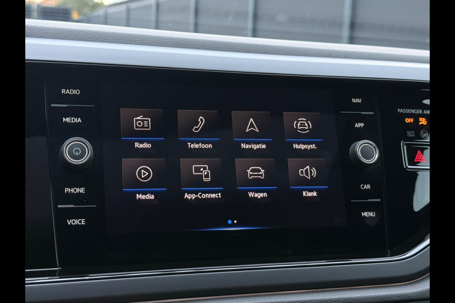 Volkswagen Polo 1.0 TSI 2x R-Line Panorama Camera CarPlay Volkswagen Polo 1.0 TSI 2x R-Line Panorama Camera CarPlay