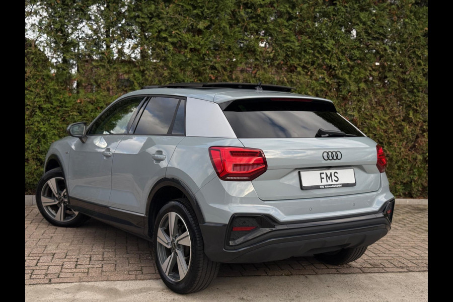 Audi Q2 35 TFSI 2x S-Line CarPlay Camera LED