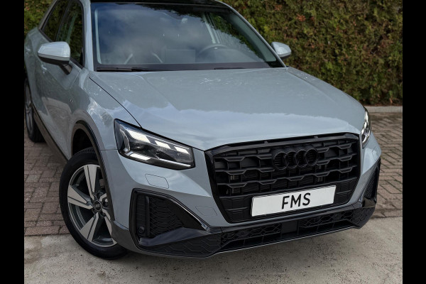 Audi Q2 35 TFSI 2x S-Line CarPlay Camera LED