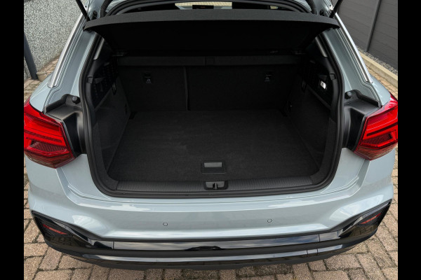 Audi Q2 35 TFSI 2x S-Line CarPlay Camera LED