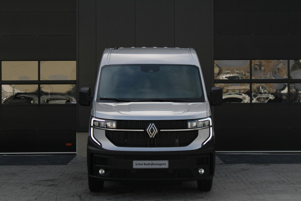 Renault Master T35 2.0 dCi 170pk L2H2 Extra - 2x Schuifdeur - Navigatie - Blind Spot - Camera - Stoelverwarming - Verwarmde voorruit - Rijklaar Renault Master T35 2.0 dCi 170pk L2H2 Extra - 2x Schuifdeur - Navigatie - Blind Spot - Camera - Stoelverwarming - Verwarmde voorruit - Rijklaar