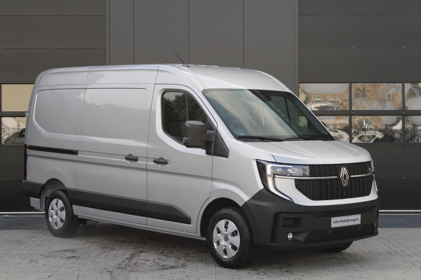 Renault Master T35 2.0 dCi 170pk L2H2 Extra - 2x Schuifdeur - Navigatie - Blind Spot - Camera - Stoelverwarming - Verwarmde voorruit - Rijklaar Renault Master T35 2.0 dCi 170pk L2H2 Extra - 2x Schuifdeur - Navigatie - Blind Spot - Camera - Stoelverwarming - Verwarmde voorruit - Rijklaar