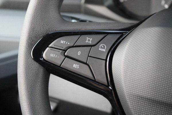 Renault Master T35 2.0 dCi 170pk L2H2 Extra - 2x Schuifdeur - Navigatie - Blind Spot - Camera - Stoelverwarming - Verwarmde voorruit - Rijklaar Renault Master T35 2.0 dCi 170pk L2H2 Extra - 2x Schuifdeur - Navigatie - Blind Spot - Camera - Stoelverwarming - Verwarmde voorruit - Rijklaar