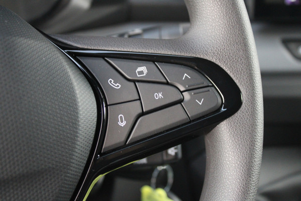 Renault Master T35 2.0 dCi 170pk L2H2 Extra - 2x Schuifdeur - Navigatie - Blind Spot - Camera - Stoelverwarming - Verwarmde voorruit - Rijklaar Renault Master T35 2.0 dCi 170pk L2H2 Extra - 2x Schuifdeur - Navigatie - Blind Spot - Camera - Stoelverwarming - Verwarmde voorruit - Rijklaar