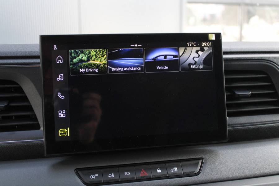 Renault Master T35 2.0 dCi 170pk L2H2 Extra - 2x Schuifdeur - Navigatie - Blind Spot - Camera - Stoelverwarming - Verwarmde voorruit - Rijklaar Renault Master T35 2.0 dCi 170pk L2H2 Extra - 2x Schuifdeur - Navigatie - Blind Spot - Camera - Stoelverwarming - Verwarmde voorruit - Rijklaar