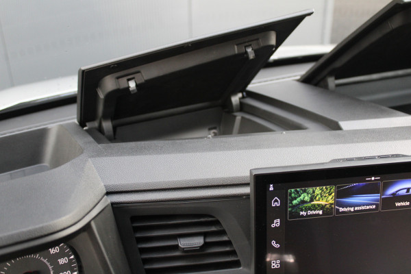 Renault Master T35 2.0 dCi 170pk L2H2 Extra - 2x Schuifdeur - Navigatie - Blind Spot - Camera - Stoelverwarming - Verwarmde voorruit - Rijklaar Renault Master T35 2.0 dCi 170pk L2H2 Extra - 2x Schuifdeur - Navigatie - Blind Spot - Camera - Stoelverwarming - Verwarmde voorruit - Rijklaar