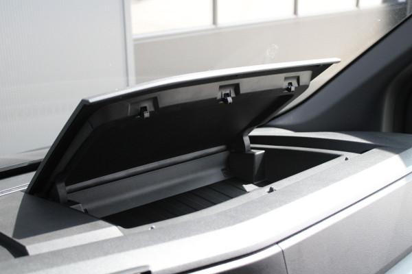 Renault Master T35 2.0 dCi 170pk L2H2 Extra - 2x Schuifdeur - Navigatie - Blind Spot - Camera - Stoelverwarming - Verwarmde voorruit - Rijklaar