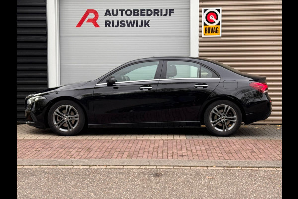 Mercedes-Benz A-Klasse 200 Edition Premium Sfeer/Camera/Navi Mercedes-Benz A-Klasse 200 Edition Premium Sfeer/Camera/Navi