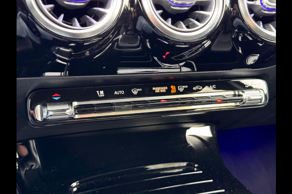 Mercedes-Benz A-Klasse 200 Edition Premium Sfeer/Camera/Navi Mercedes-Benz A-Klasse 200 Edition Premium Sfeer/Camera/Navi