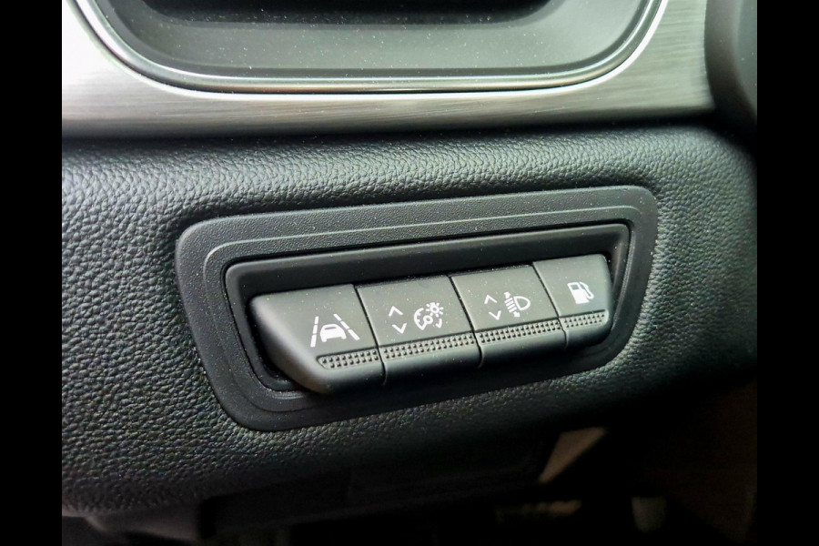 Renault Captur 1.6 E-Tech Plug-in Hybrid 160 Panoramadsk trekhaak Renault Captur 1.6 E-Tech Plug-in Hybrid 160 Panoramadsk trekhaak