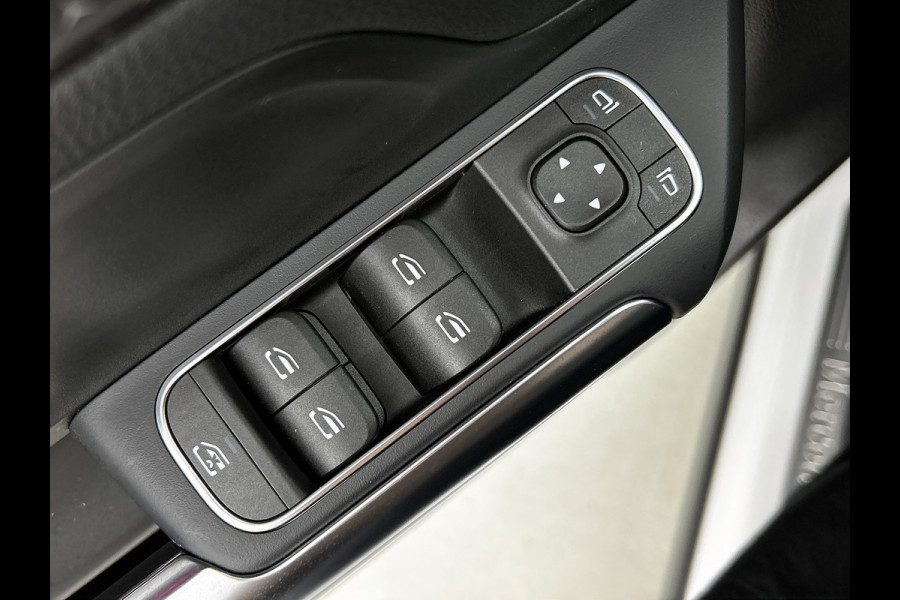 Mercedes-Benz EQA 250+ Business Solution 71 kWh | Parkeerpakket met achteruitrijcamera | Widescreen display | Zitcomfortpakket | Sfeerverlichting | EASY PACK achterklep | Stoelverwarming voor | Licht- en zicht pakket | Mercedes-Benz EQA 250+ Business Solution 71 kWh | Parkeerpakket met achteruitrijcamera | Widescreen display | Zitcomfortpakket | Sfeerverlichting | EASY PACK achterklep | Stoelverwarming voor | Licht- en zicht pakket |