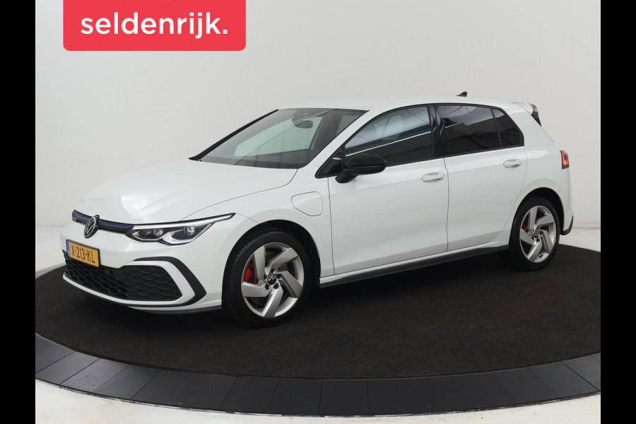 Volkswagen Golf 1.4 eHybrid GTE | Camera | Adaptive cruise | Carplay | Navigatie | Sportstoelen | Full LED | Sfeerverlichting | PHEV