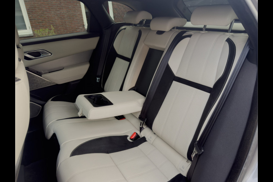 Land Rover Range Rover Velar 3.0 V6 AWD HSE R-dynamic - Airco, Elek. verst. stoelen, Stuur- stoelverwarming, Pano, Cruise! Land Rover Range Rover Velar 3.0 V6 AWD HSE R-dynamic - Airco, Elek. verst. stoelen, Stuur- stoelverwarming, Pano, Cruise!
