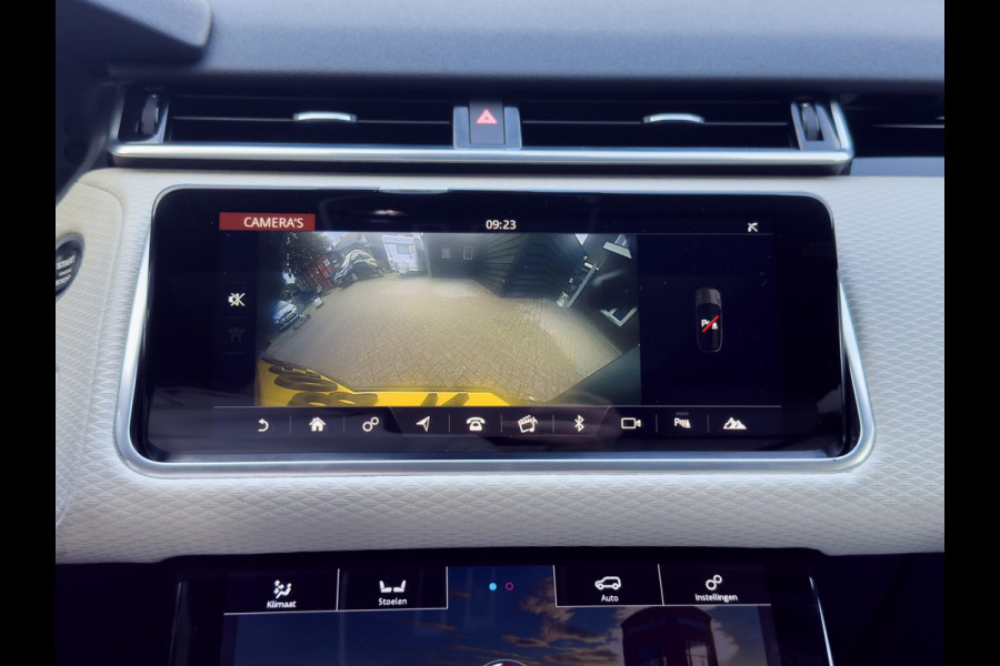 Land Rover Range Rover Velar 3.0 V6 AWD HSE R-dynamic - Airco, Elek. verst. stoelen, Stuur- stoelverwarming, Pano, Cruise! Land Rover Range Rover Velar 3.0 V6 AWD HSE R-dynamic - Airco, Elek. verst. stoelen, Stuur- stoelverwarming, Pano, Cruise!