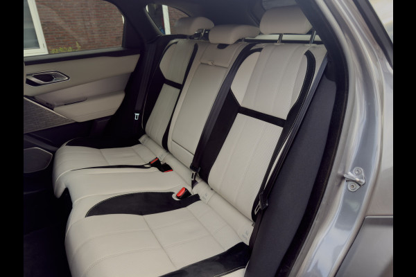 Land Rover Range Rover Velar 3.0 V6 AWD HSE R-dynamic - Airco, Elek. verst. stoelen, Stuur- stoelverwarming, Pano, Cruise! Land Rover Range Rover Velar 3.0 V6 AWD HSE R-dynamic - Airco, Elek. verst. stoelen, Stuur- stoelverwarming, Pano, Cruise!