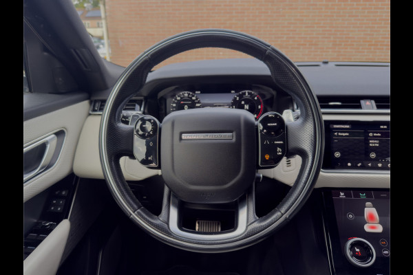 Land Rover Range Rover Velar 3.0 V6 AWD HSE R-dynamic - Airco, Elek. verst. stoelen, Stuur- stoelverwarming, Pano, Cruise! Land Rover Range Rover Velar 3.0 V6 AWD HSE R-dynamic - Airco, Elek. verst. stoelen, Stuur- stoelverwarming, Pano, Cruise!
