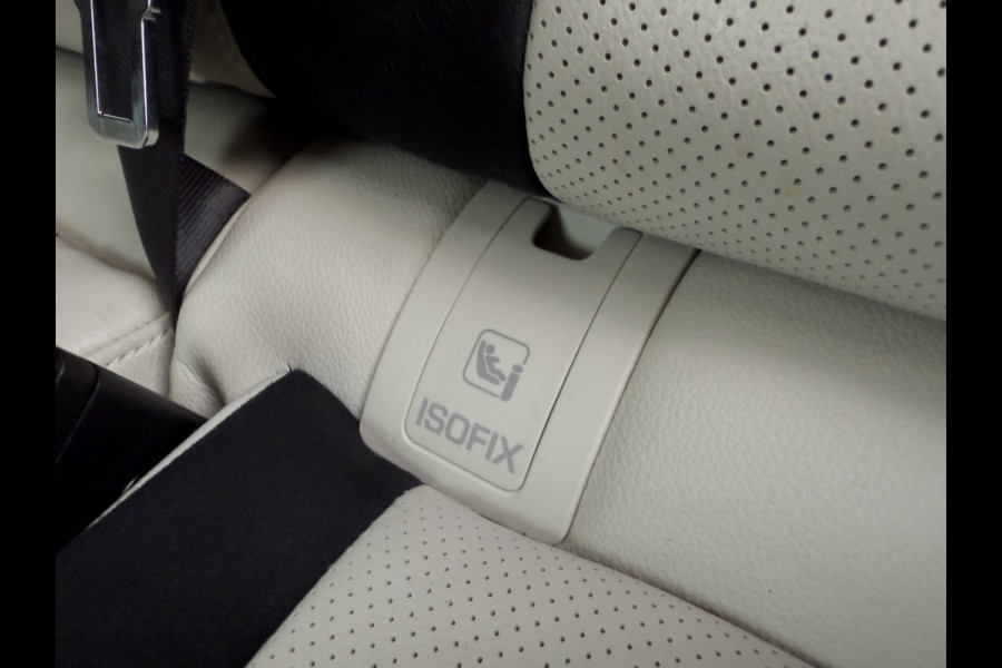 Land Rover Range Rover Velar 3.0 V6 AWD HSE R-dynamic - Airco, Elek. verst. stoelen, Stuur- stoelverwarming, Pano, Cruise! Land Rover Range Rover Velar 3.0 V6 AWD HSE R-dynamic - Airco, Elek. verst. stoelen, Stuur- stoelverwarming, Pano, Cruise!