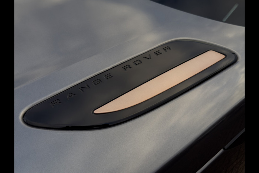 Land Rover Range Rover Velar 3.0 V6 AWD HSE R-dynamic - Airco, Elek. verst. stoelen, Stuur- stoelverwarming, Pano, Cruise! Land Rover Range Rover Velar 3.0 V6 AWD HSE R-dynamic - Airco, Elek. verst. stoelen, Stuur- stoelverwarming, Pano, Cruise!