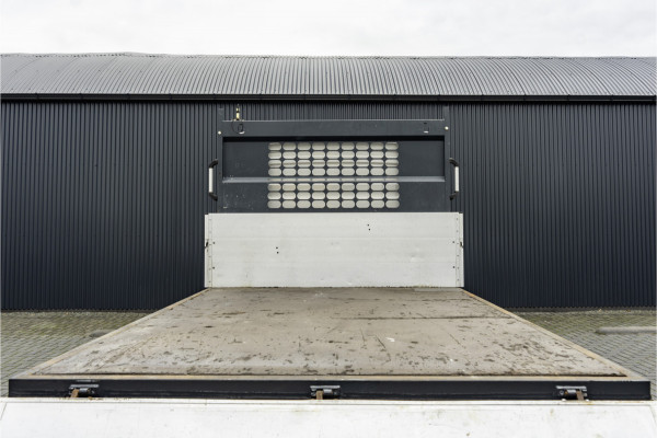 Volkswagen Crafter 35 2.0 TDI | Kipper | DC | 6-Zits | Cruise | Airco | Euro 6 Volkswagen Crafter 35 2.0 TDI | Kipper | DC | 6-Zits | Cruise | Airco | Euro 6