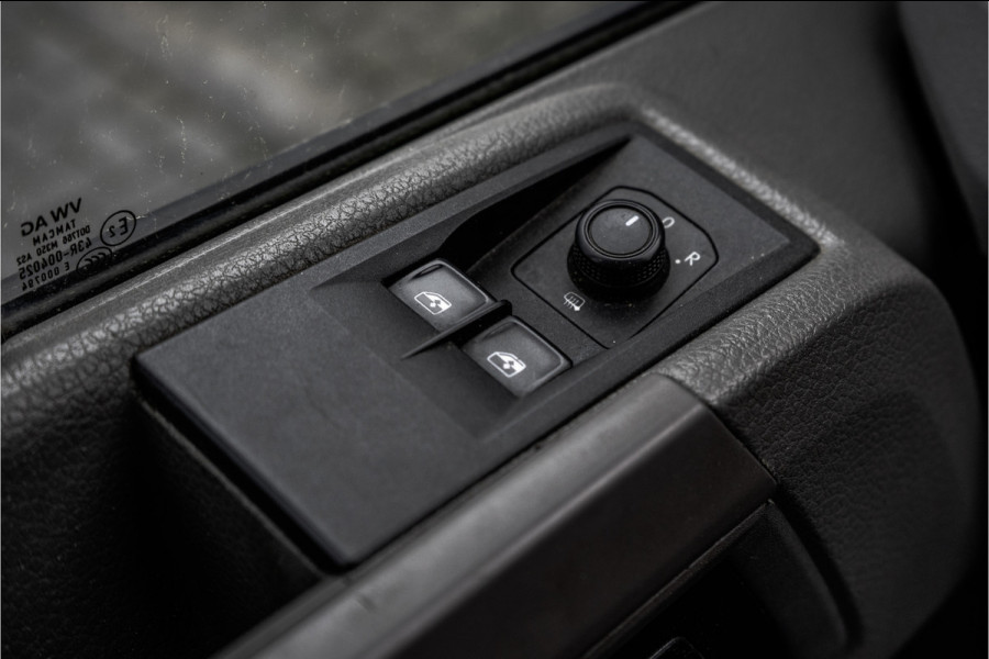 Volkswagen Crafter 35 2.0 TDI | Kipper | DC | 6-Zits | Cruise | Airco | Euro 6 Volkswagen Crafter 35 2.0 TDI | Kipper | DC | 6-Zits | Cruise | Airco | Euro 6